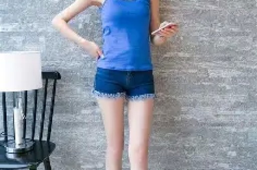太嚣张了！顶流女星私宅约会被拍金晨有苦难言、黄晓明也道歉！